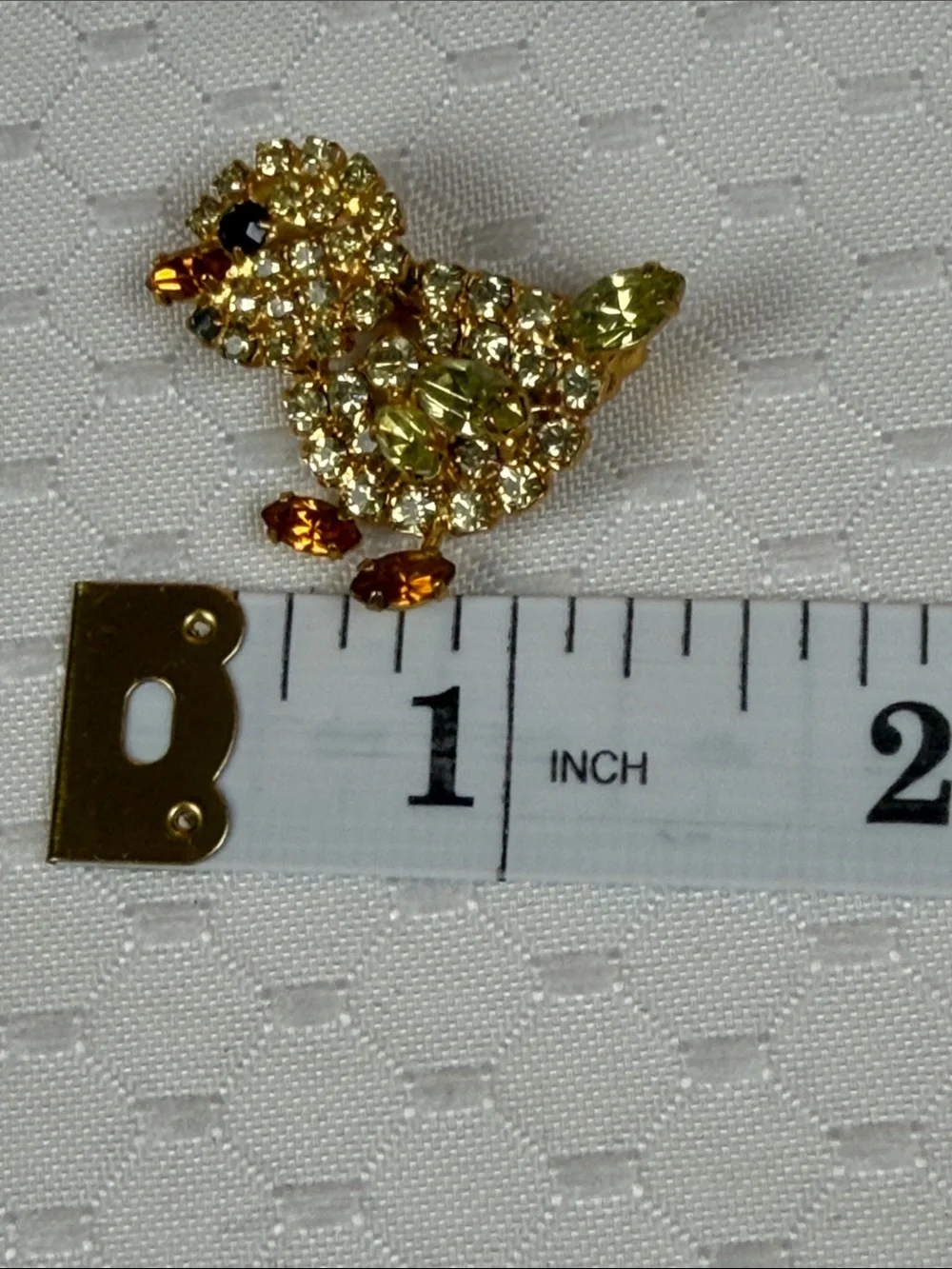 Adorable Vintage Gold Crystal Chick Brooch - with dangle legs!! So cute!